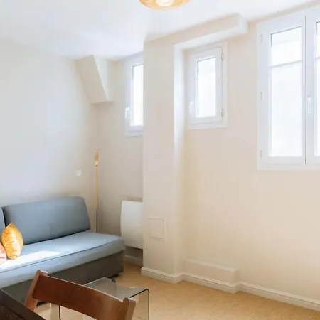 Apartment Amazing Balcony View - Monceau *